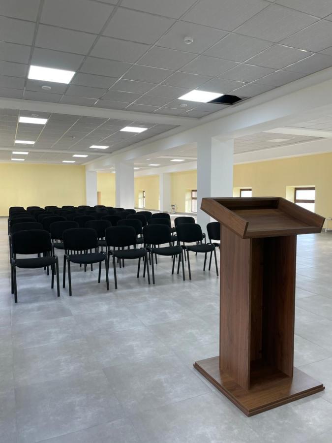 Kuma Hotel Gyumri Esterno foto